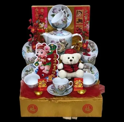 Hampers / Parcel Imlek di Semper Barat